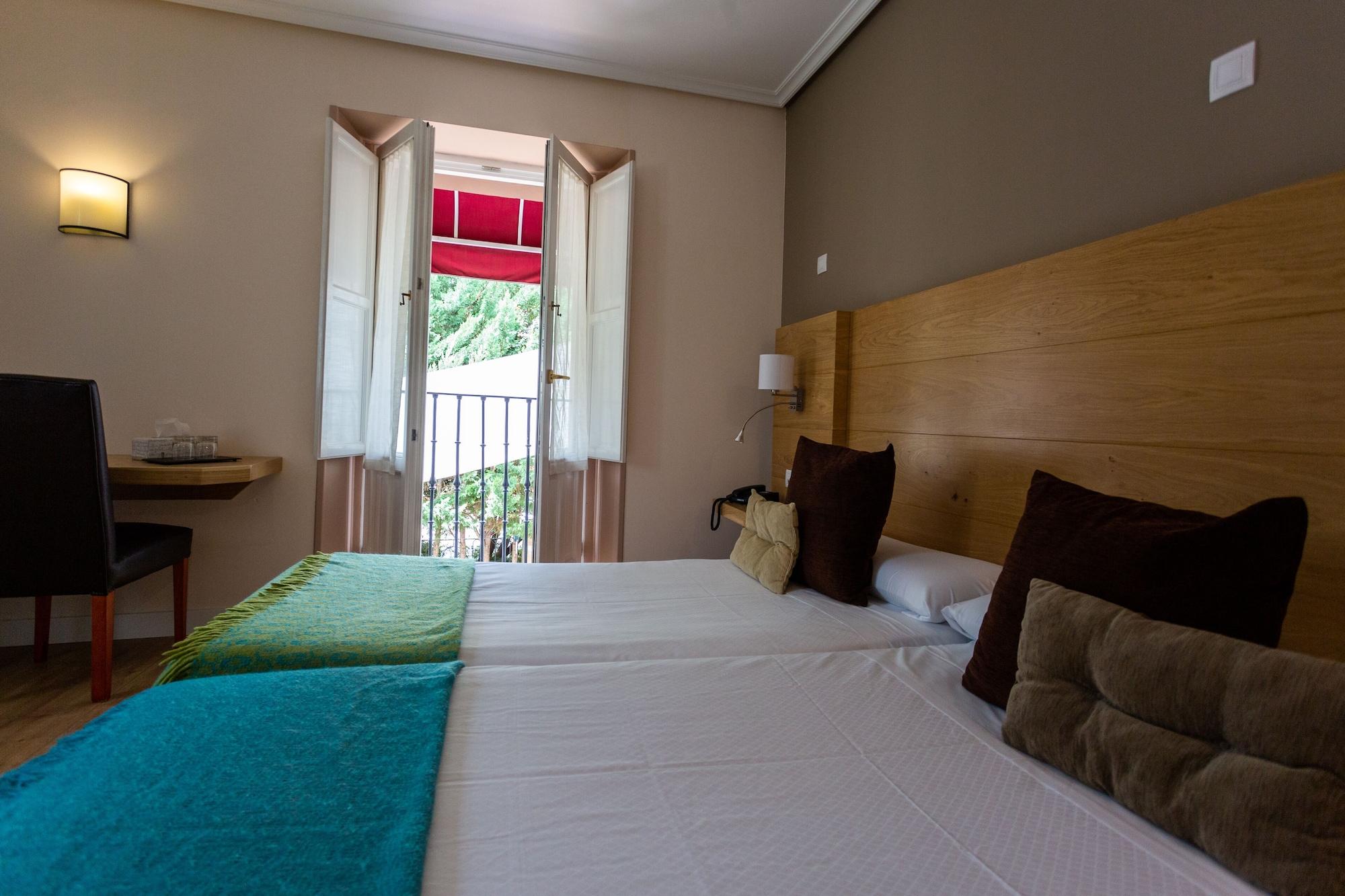 Hotel Arrope อาโร ภายนอก รูปภาพ