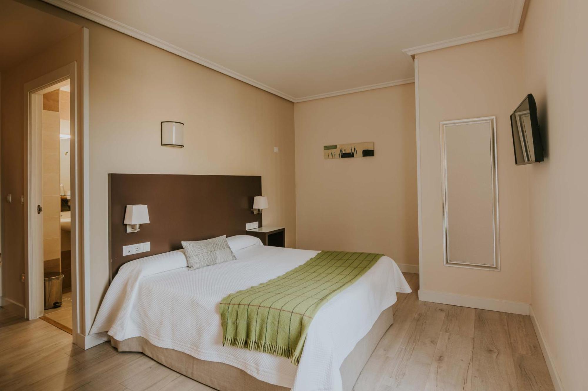 Hotel Arrope อาโร ภายนอก รูปภาพ